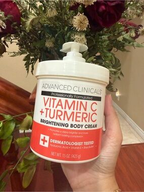 Advanced Clinicals Vitamin C + Turmeric Brightening Body Cream